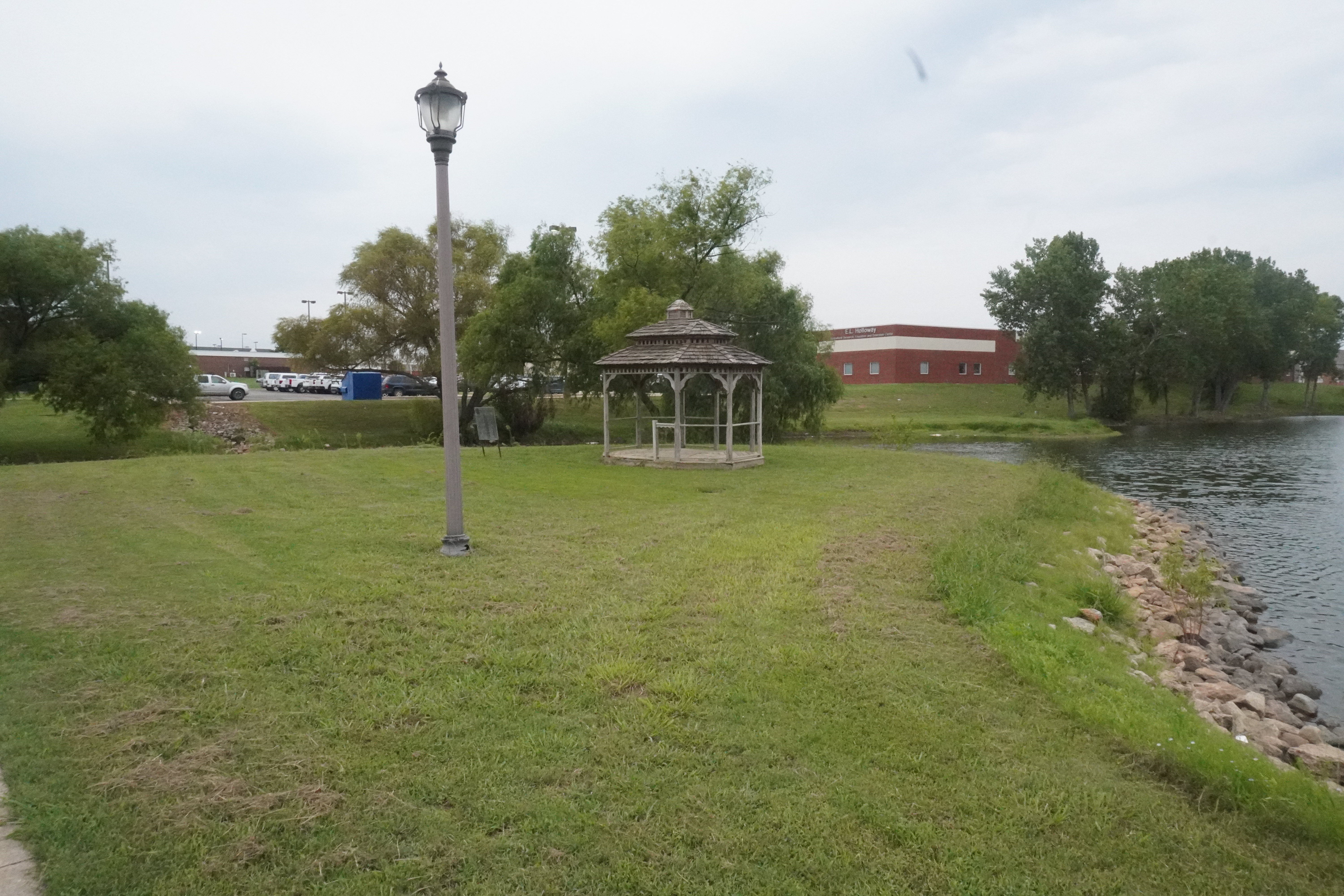 Opinion: Where Are The Seats? Langston Students Want More Outdoor Spaces 